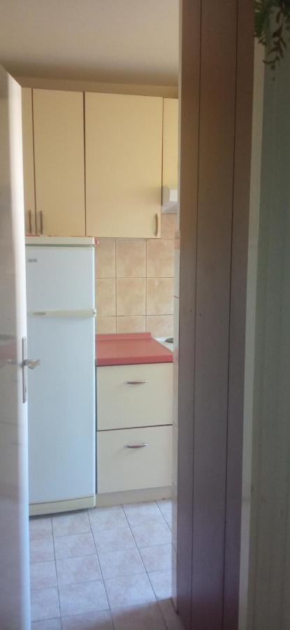 Branysol Apartman Novi Sad Eksteriør billede